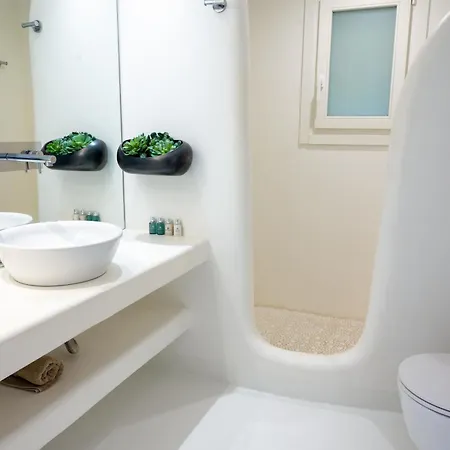 Mykonos Collection * Γλάστρος